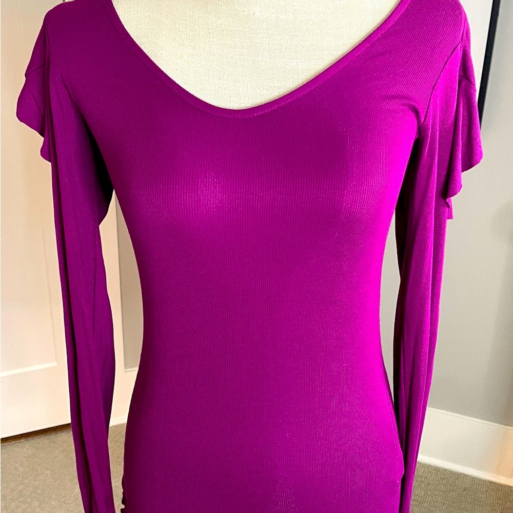 We The Free XS Bright Maroon Ribbed Top with Ruffle Shoulders